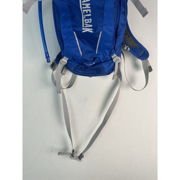 Camelbak Blue M.U.L.E. AIR DIRECTOR 100 oz Hydration 3L 12 Liters Pack BACKPACK - Picture 3 of 13